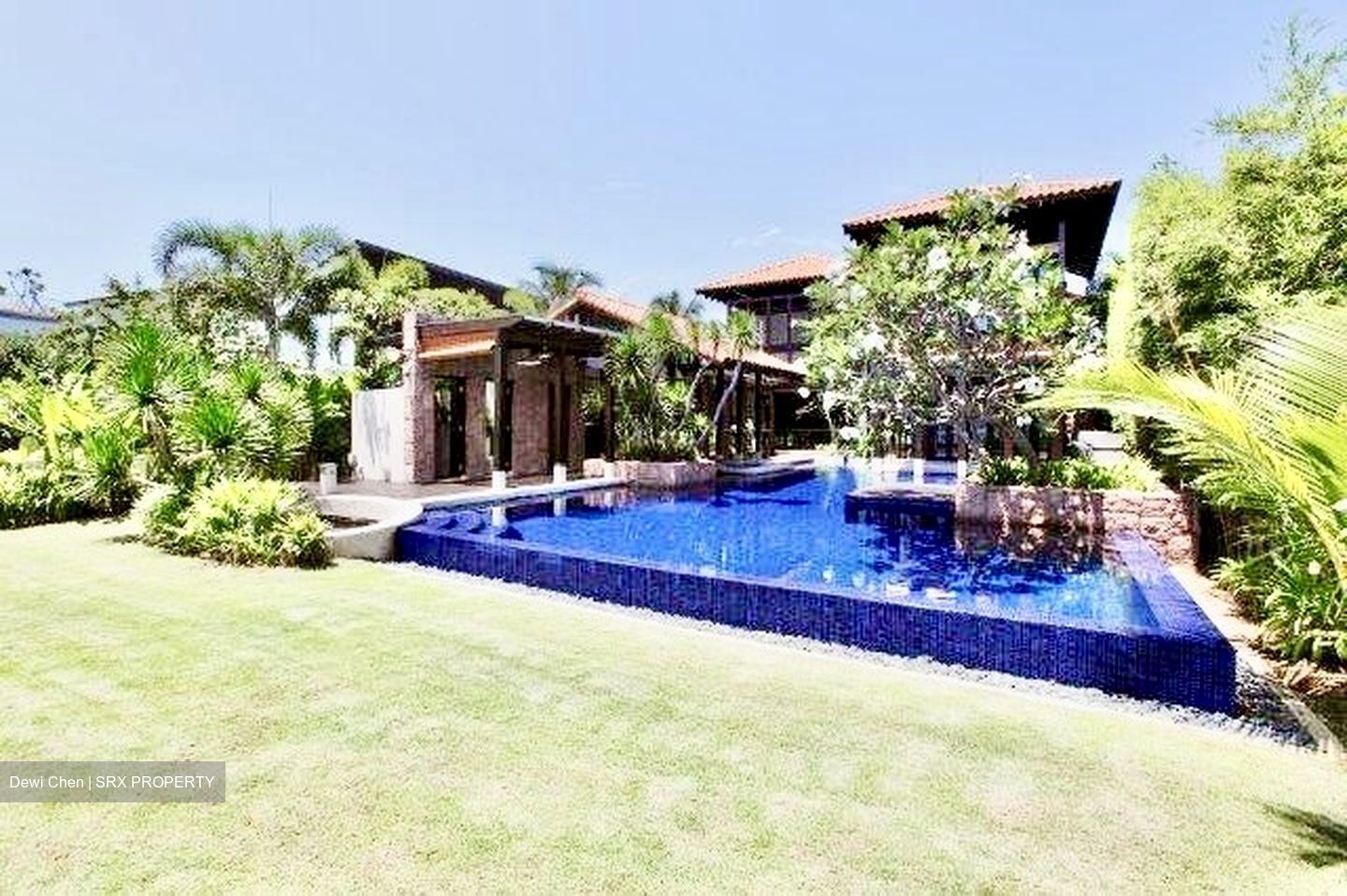 Ocean Drive (D4), Detached #502419291